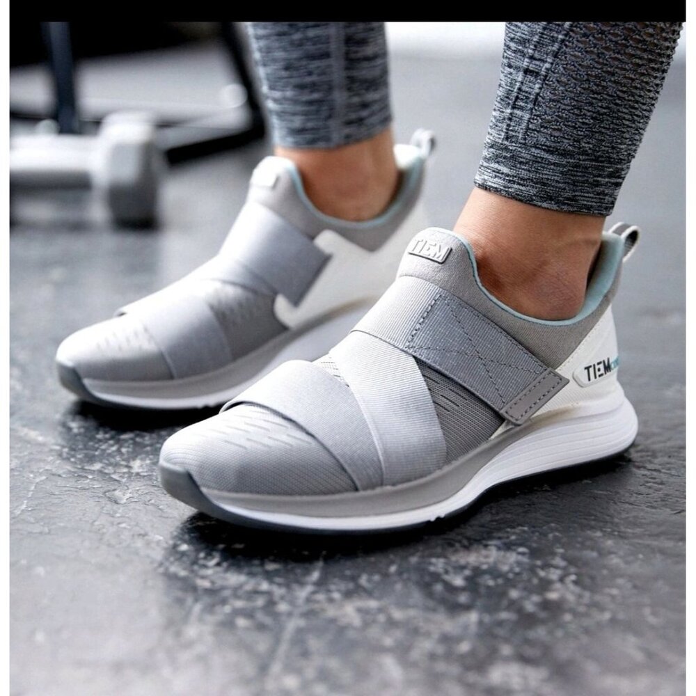 TIEM Latus Womens Training Sneakers size 9 Gray Cardio boxing footwear active